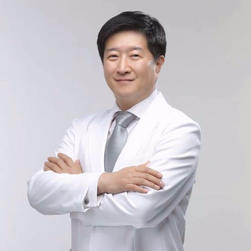 王伟的第一张照片--包头相亲服务中心