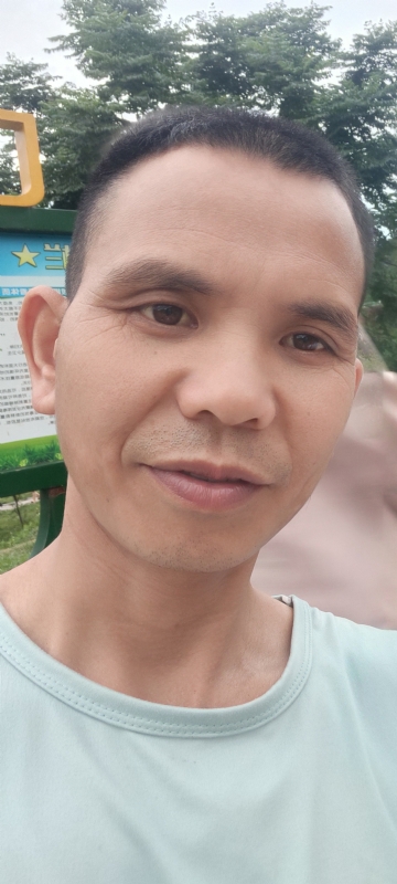 找个相爱的人结婚的第一张照片--包头相亲服务中心