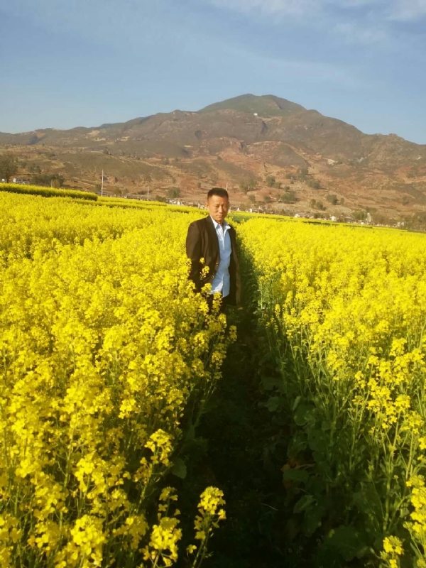 小宇的第一张照片--包头相亲服务中心