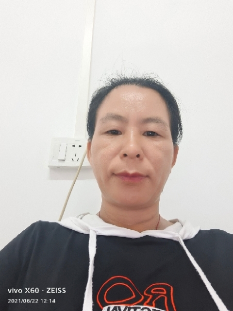 琼的第一张照片--包头相亲服务中心