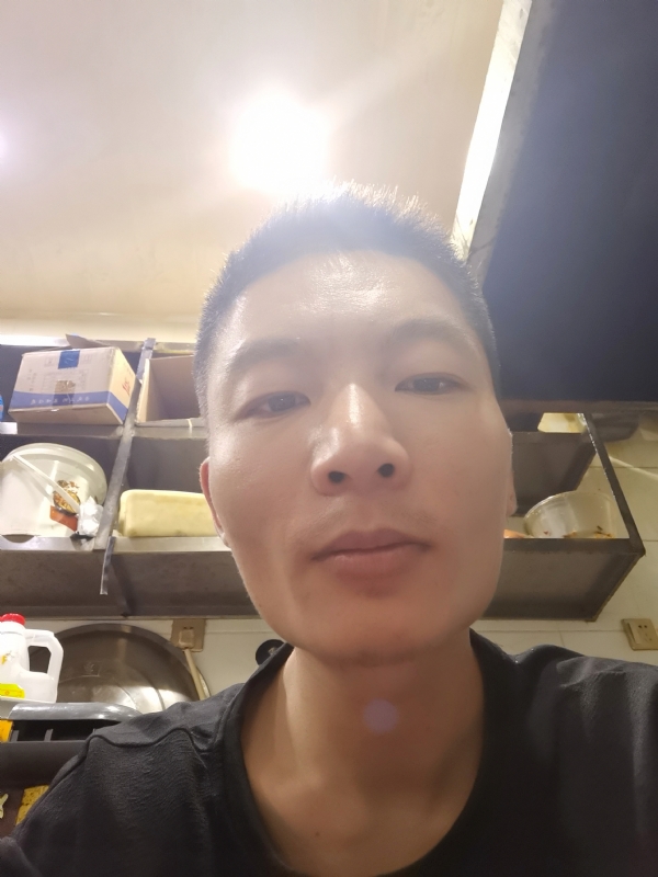 邹先生的第一张照片--包头相亲服务中心