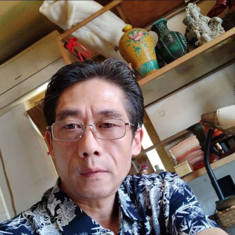 没有爱情也要飞渡一生的第一张照片--包头相亲服务中心