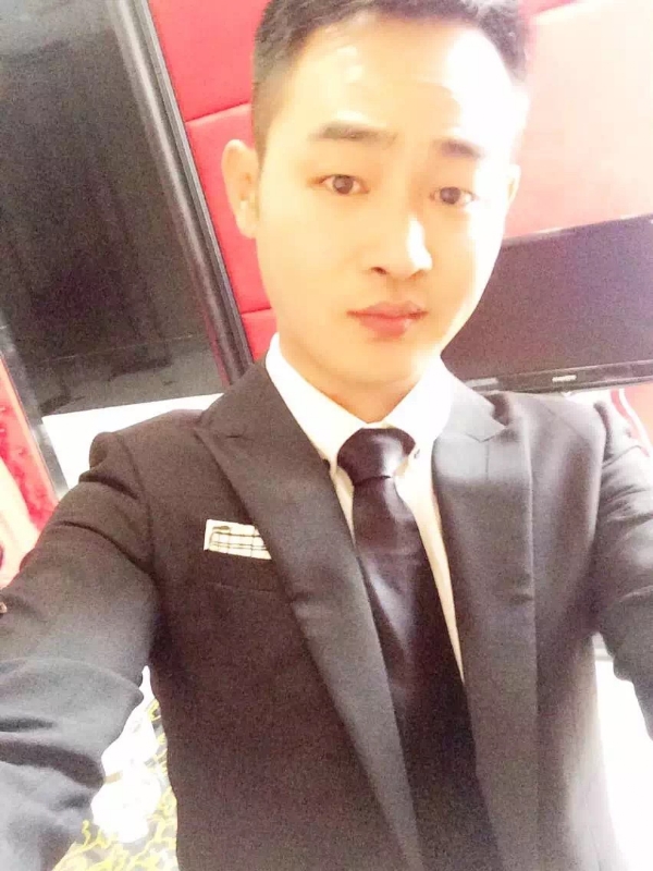 富强的第二张照片--包头相亲服务中心