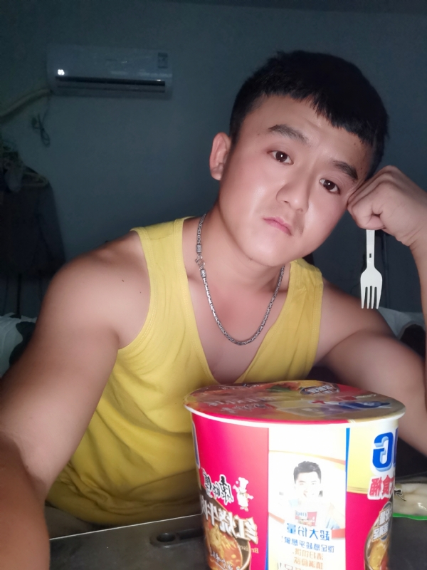 飞飞的第三张照片--包头相亲服务中心