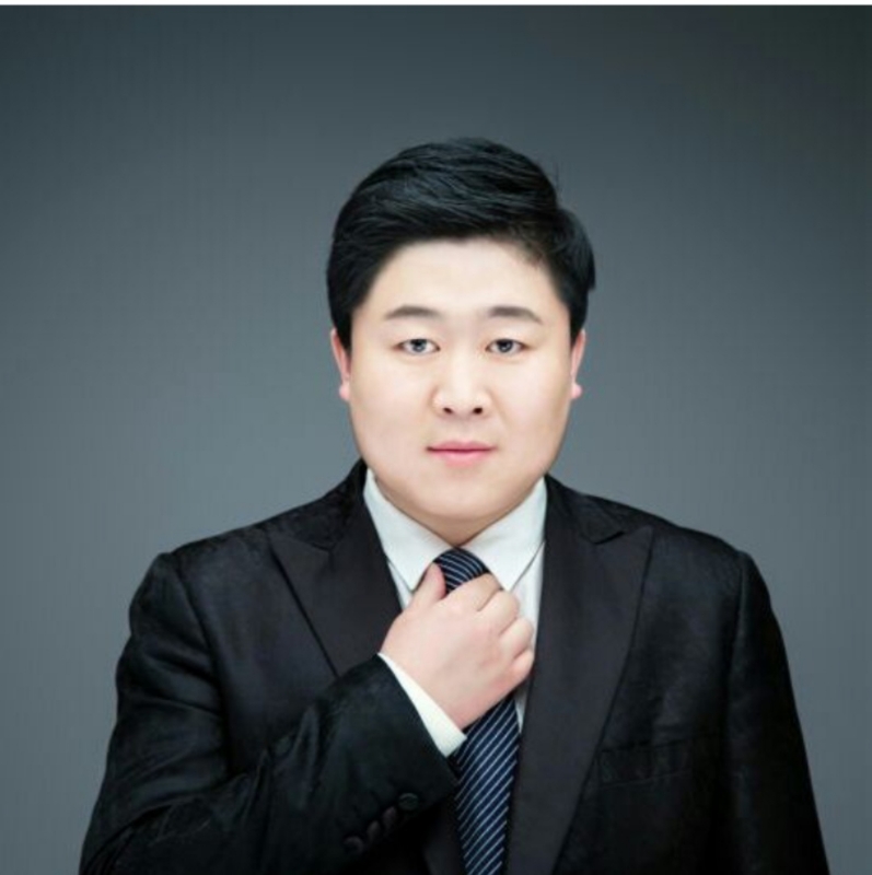 迷途小书童的第一张照片--包头相亲服务中心