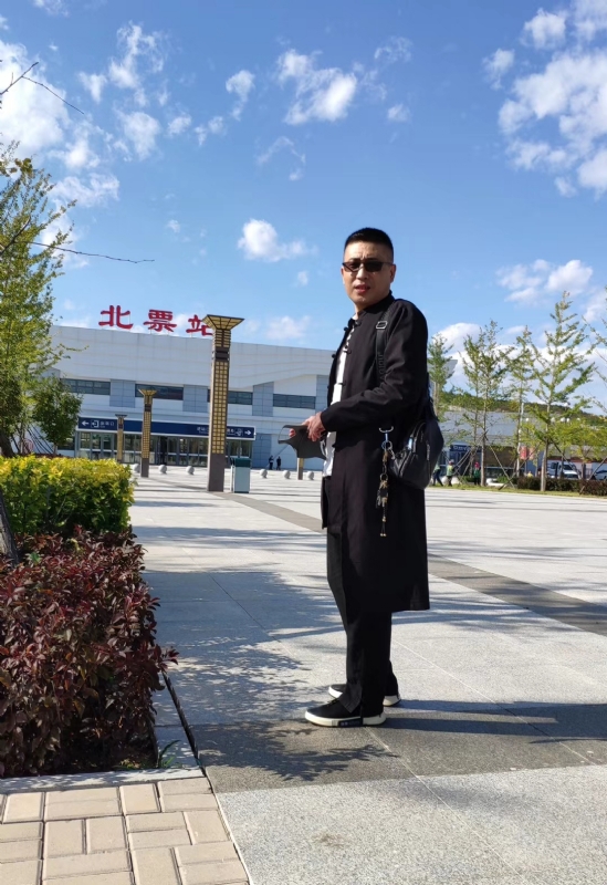 仟佰渡的第一张照片--包头相亲服务中心