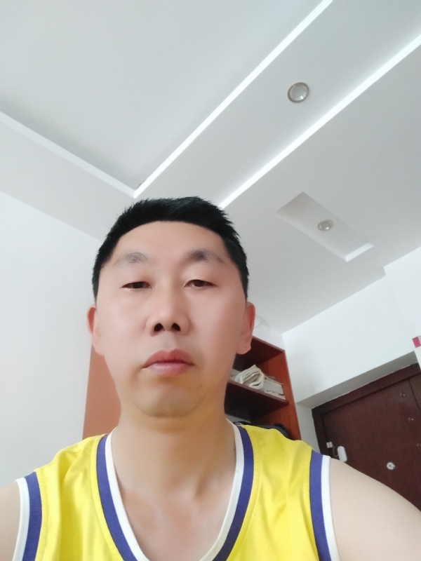 写尽半生纸上酸的第一张照片--包头相亲服务中心