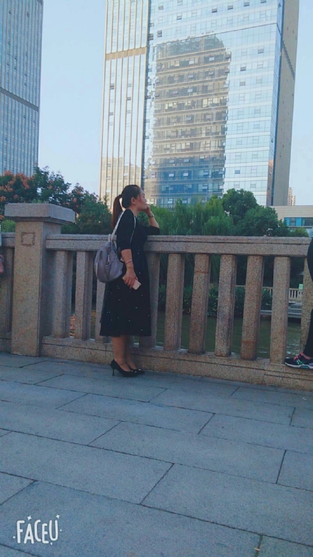 清秋的第二张照片--包头相亲服务中心