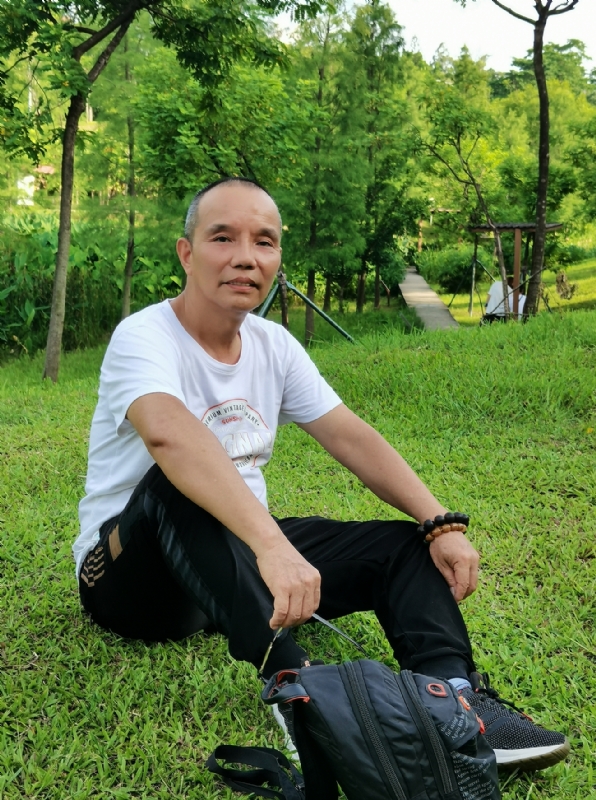 稳重大方的第二张照片--包头相亲服务中心