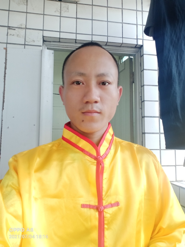 宋福军的第一张照片--包头相亲服务中心