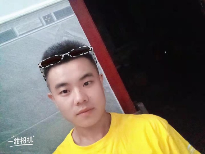 建国90周年的学渣的第一张照片--包头相亲服务中心