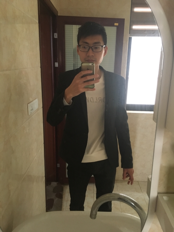 一生何求的第一张照片--包头相亲服务中心