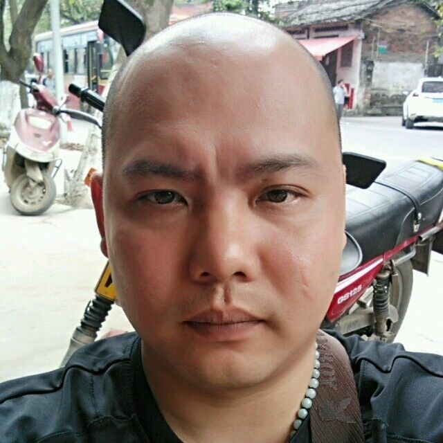 开心就好的第二张照片--包头相亲服务中心