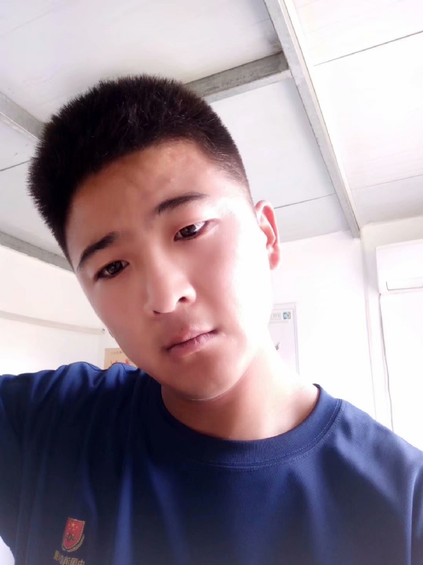 脸红相遇的第一张照片--包头相亲服务中心