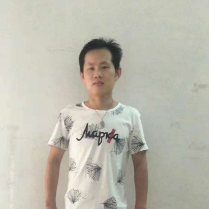 平平的第一张照片--包头相亲服务中心