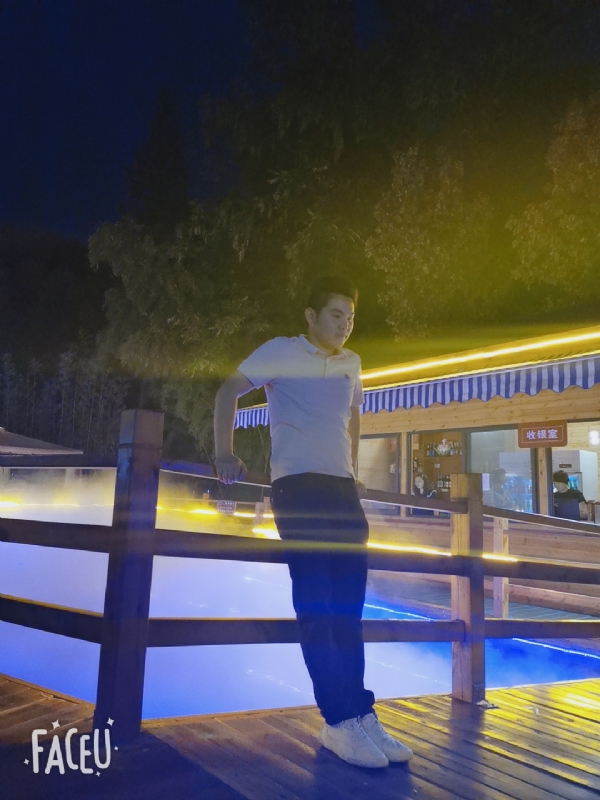 一生一世的爱情鸟的第一张照片--包头相亲服务中心