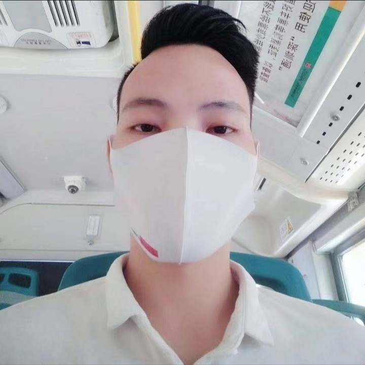 摆渡者的第一张照片--包头相亲服务中心