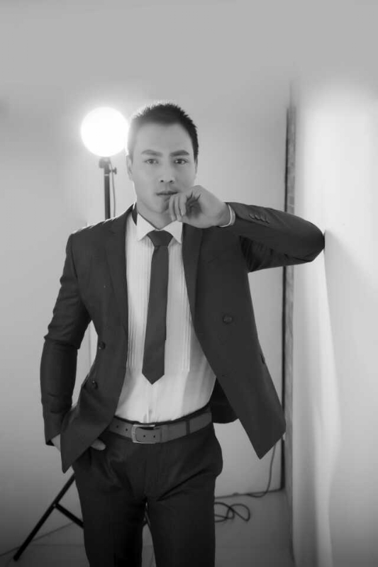 旧时相识的第二张照片--包头相亲服务中心