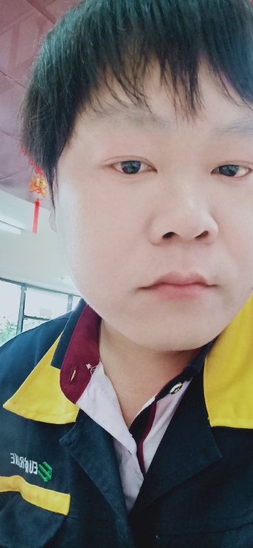 三哥哥的第一张照片--包头相亲服务中心