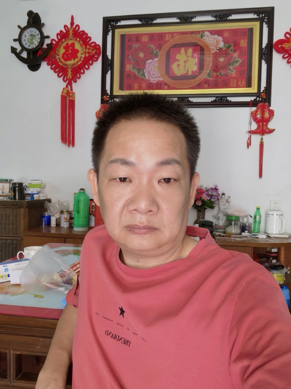 飞天的第一张照片--包头相亲服务中心