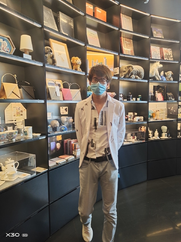 A冷.豆豆的第二张照片--包头相亲服务中心