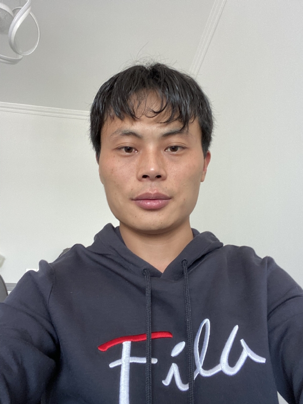 寒漠的第一张照片--包头相亲服务中心