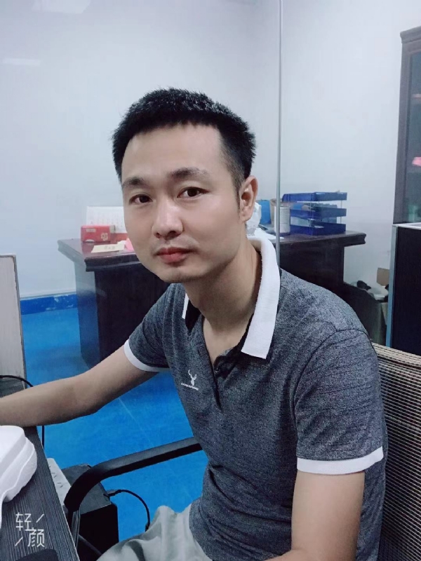 不忘初心的第一张照片--包头相亲服务中心