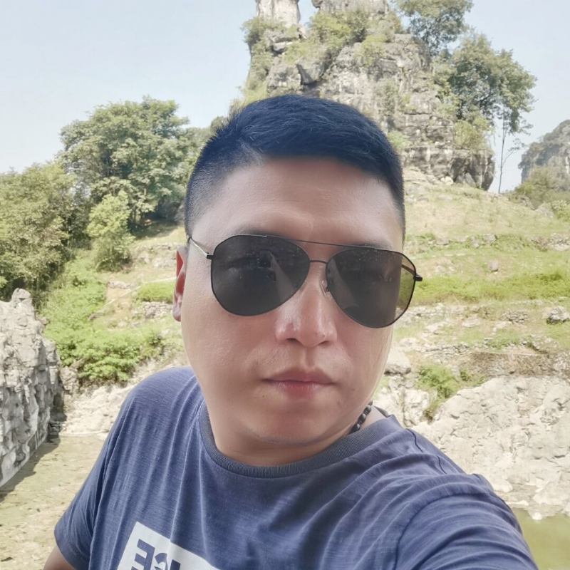 葡萄的第一张照片--包头相亲服务中心