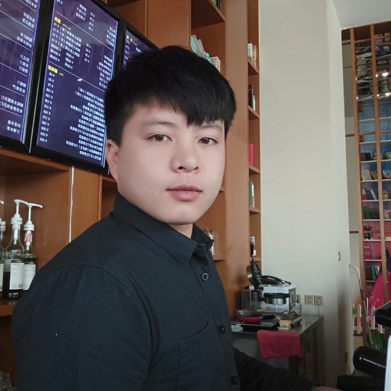 帅被人打的第一张照片--包头相亲服务中心