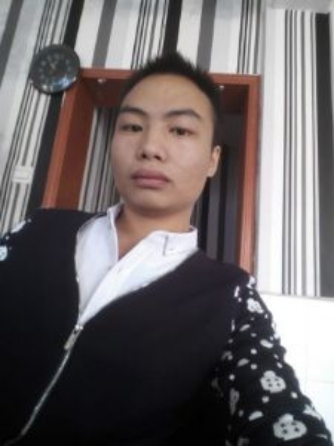 阿龙的第二张照片--包头相亲服务中心