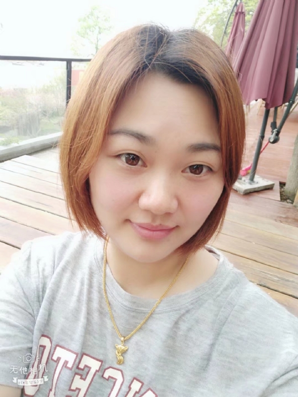 双宝的第一张照片--包头相亲服务中心