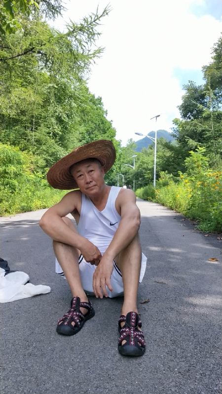 真诚寻伴的第一张照片--包头相亲服务中心