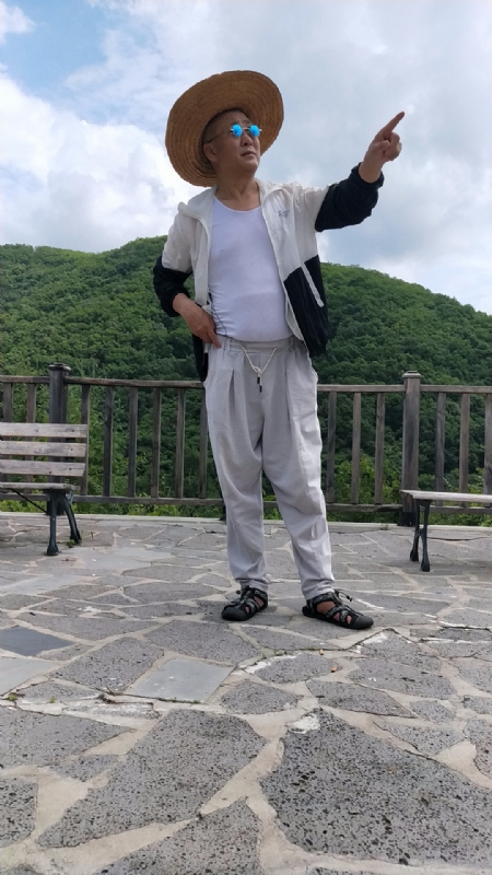 真诚寻伴的第二张照片--包头相亲服务中心