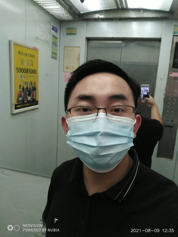 宅男遇上爱的第一张照片--包头相亲服务中心