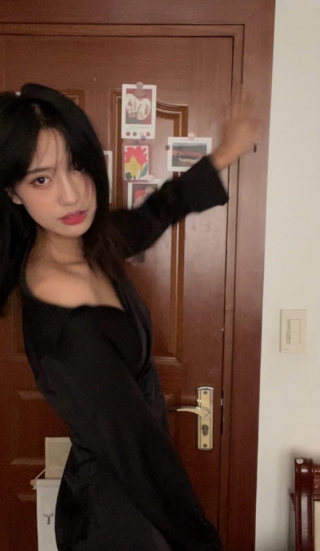 李美嘉的第三张照片--包头相亲服务中心