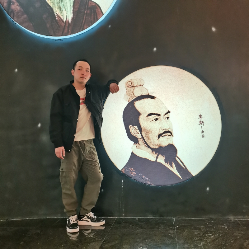 小灰灰的第三张照片--包头相亲服务中心