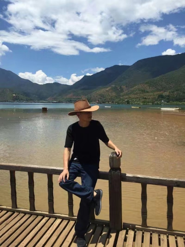 剑胆琴音的第一张照片--包头相亲服务中心