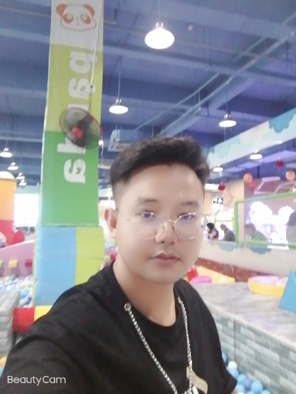 棒哥的第三张照片--包头相亲服务中心