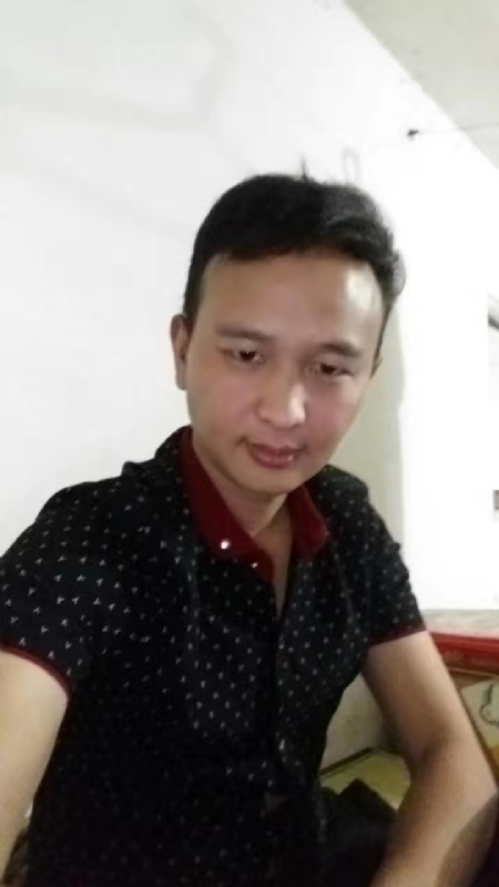 机械师的第一张照片--包头相亲服务中心