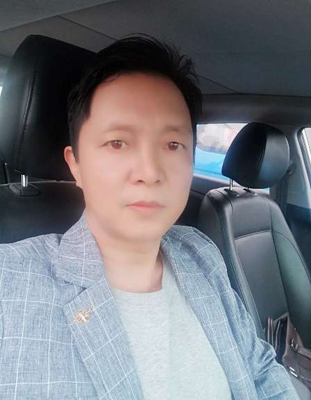 深蓝的第二张照片--包头相亲服务中心