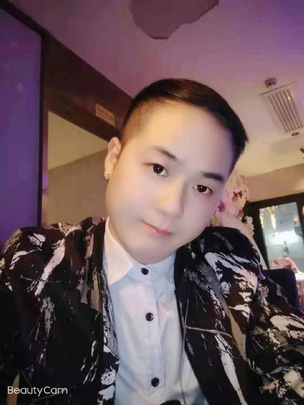 放弃一切，从头再来的第一张照片--包头相亲服务中心