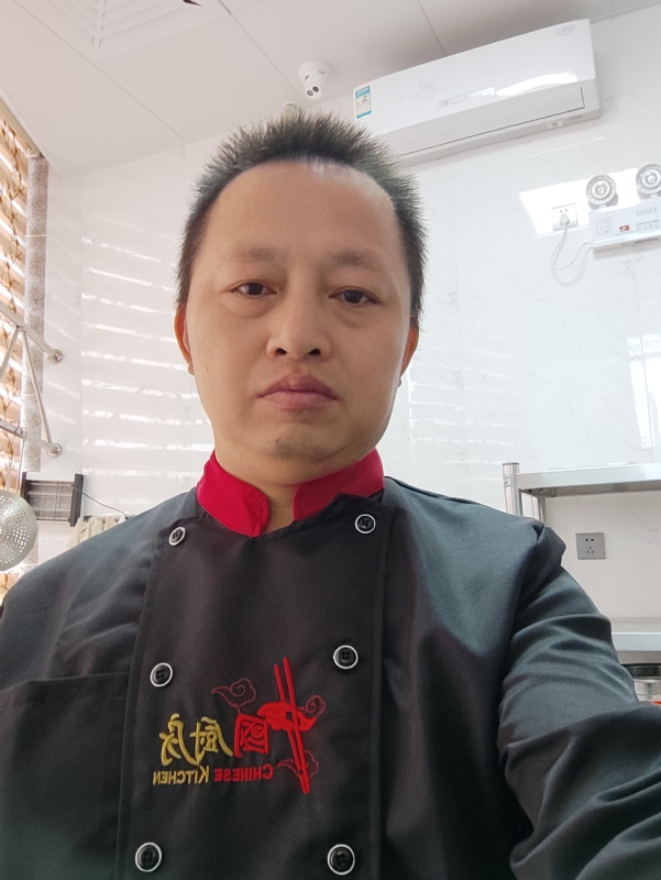 圆梦的第三张照片--包头相亲服务中心