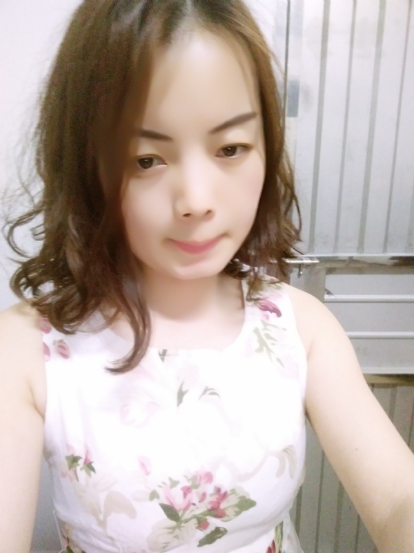 蓝色的鱼的第一张照片--包头相亲服务中心