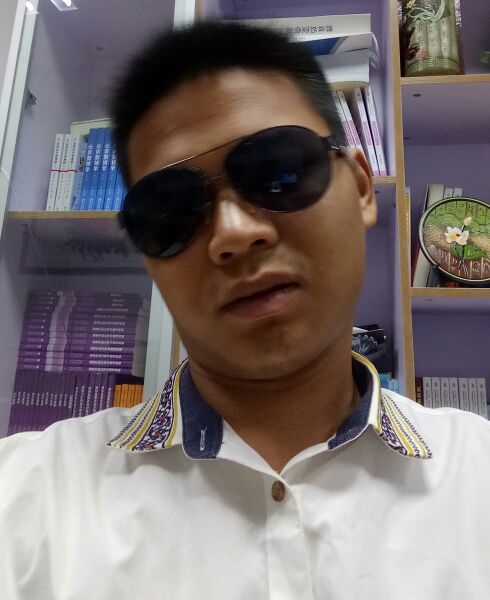 狼行天下的第一张照片--包头相亲服务中心