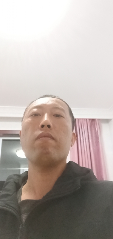 月上云端的第一张照片--包头相亲服务中心