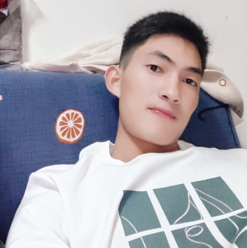 小袁的第一张照片--包头相亲服务中心