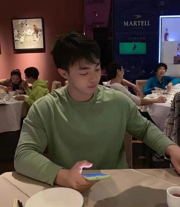 la的第一张照片--包头相亲服务中心