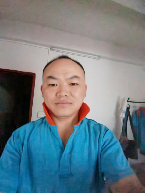 与子携老的第五张照片--包头相亲服务中心