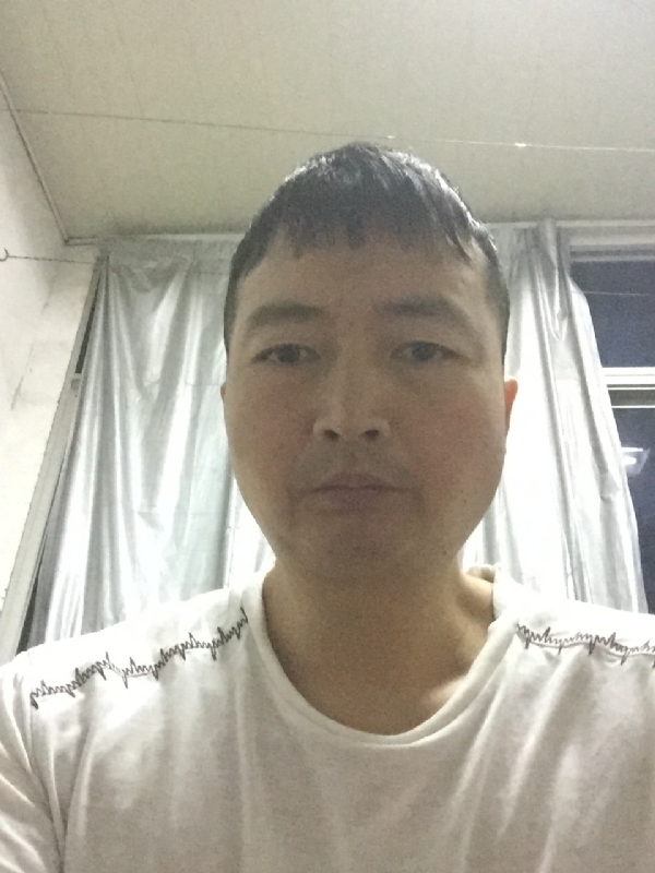 无可取代的第一张照片--包头相亲服务中心