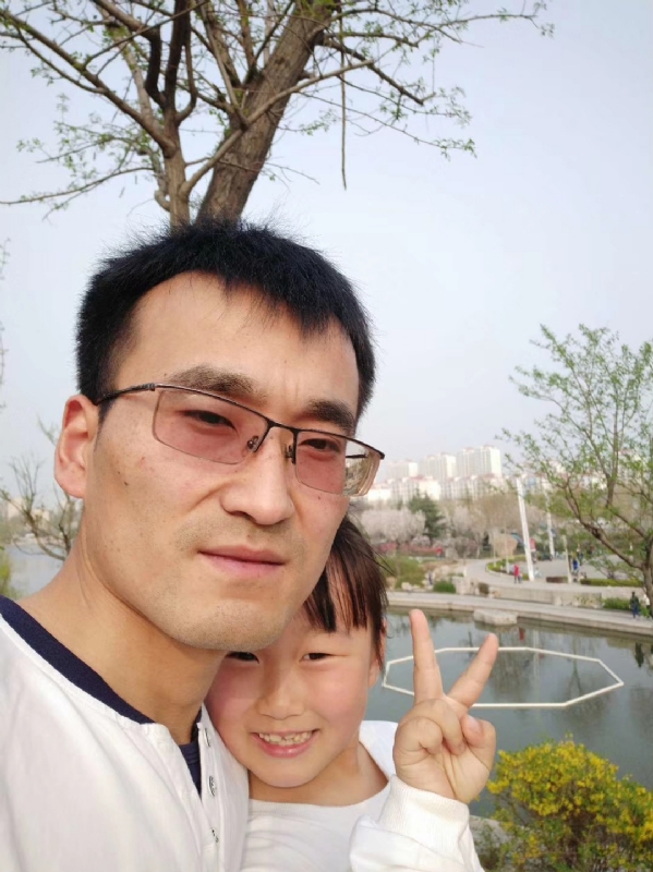 简单的幸福的第一张照片--包头相亲服务中心